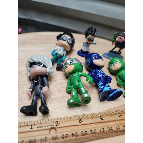 PJ Masks Mini Figurines Lot – Preschool Toy Set - Picture 2 of 7